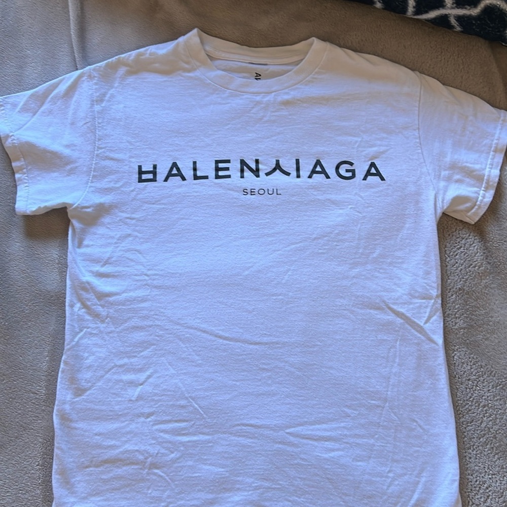 Anti brand t shirt 💯